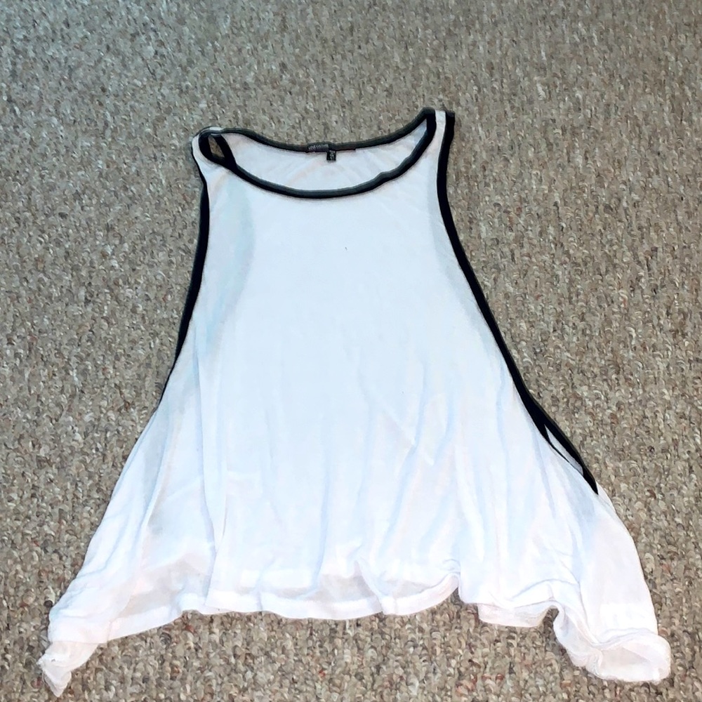 Perfect light workout/beach shirt! Or just for running errands!